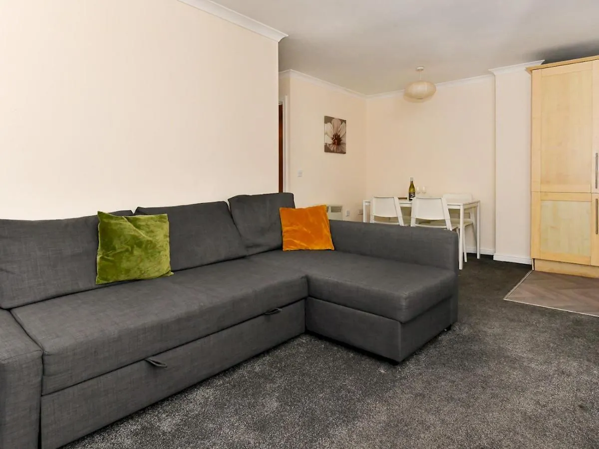 Pass The Keys Perfectly Located 1 Bed Flat Apartment Cardiff United Kingdom